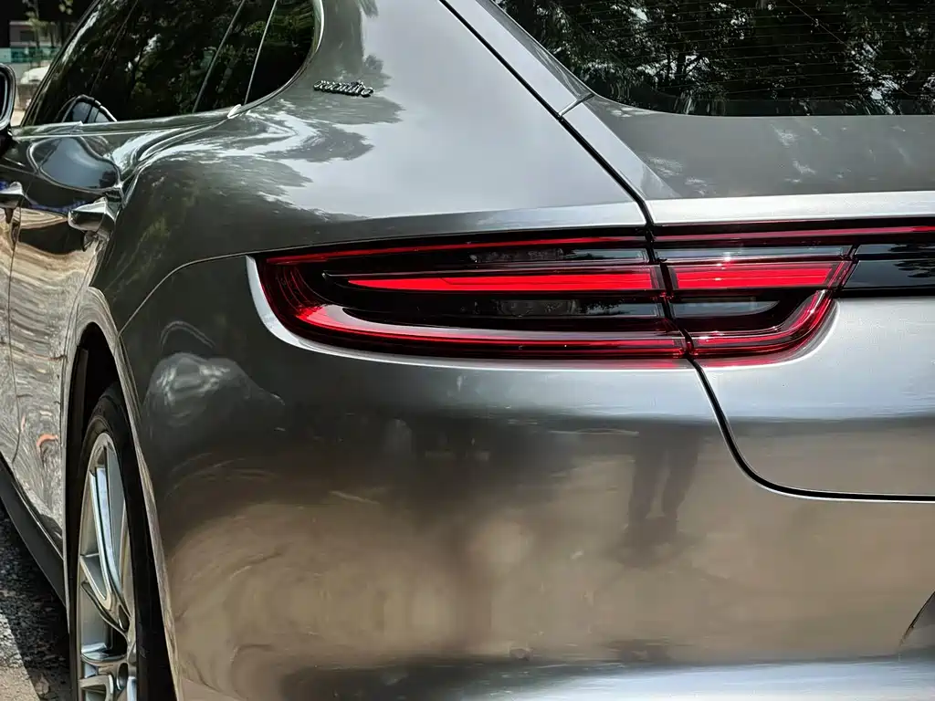 Porsche Panamera — фото 4