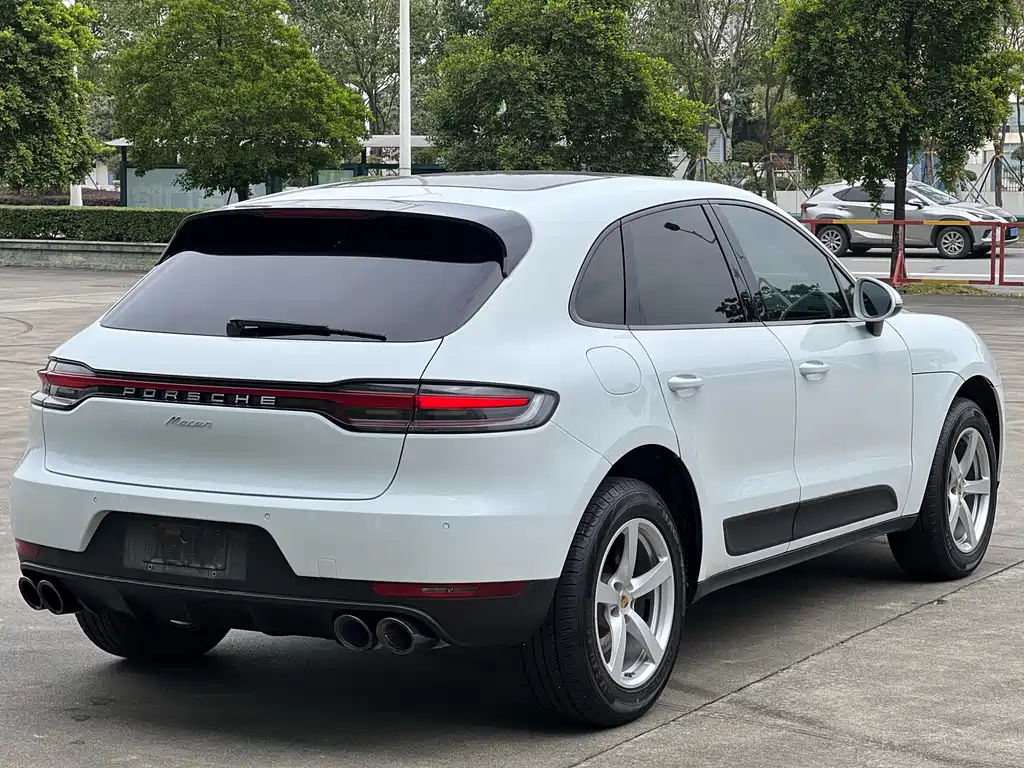 Porsche Macan — фото 4