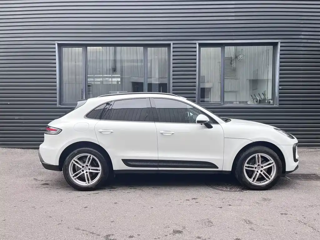 Porsche Macan — фото 4
