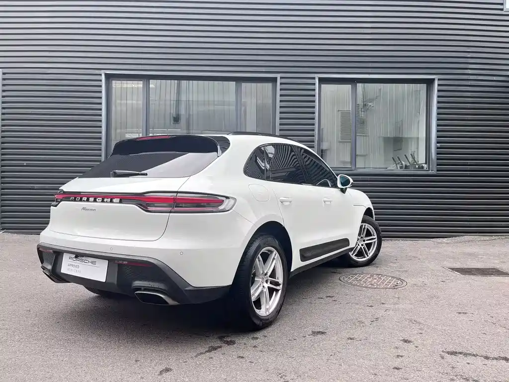 Porsche Macan — фото 6