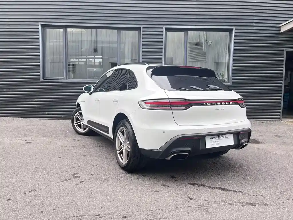 Porsche Macan — фото 8