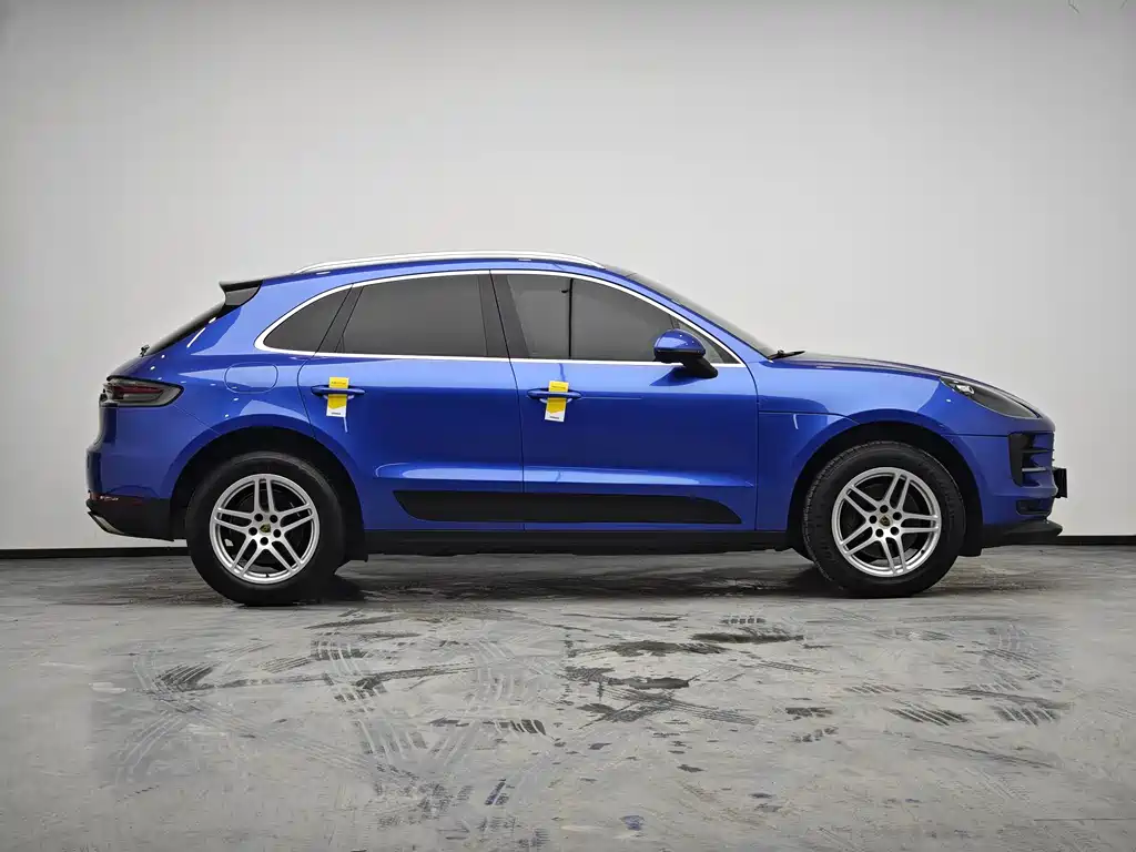 Porsche Macan — фото 19
