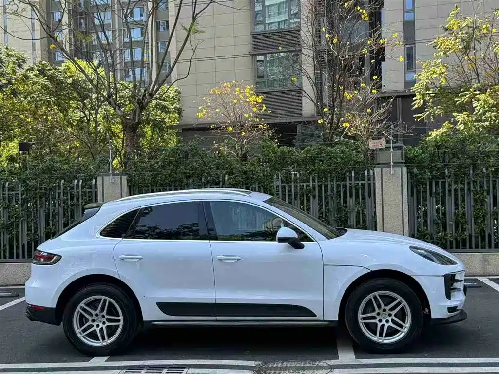 Porsche Macan — фото 4
