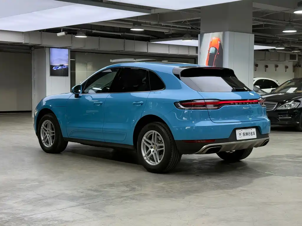 Porsche Macan — фото 4