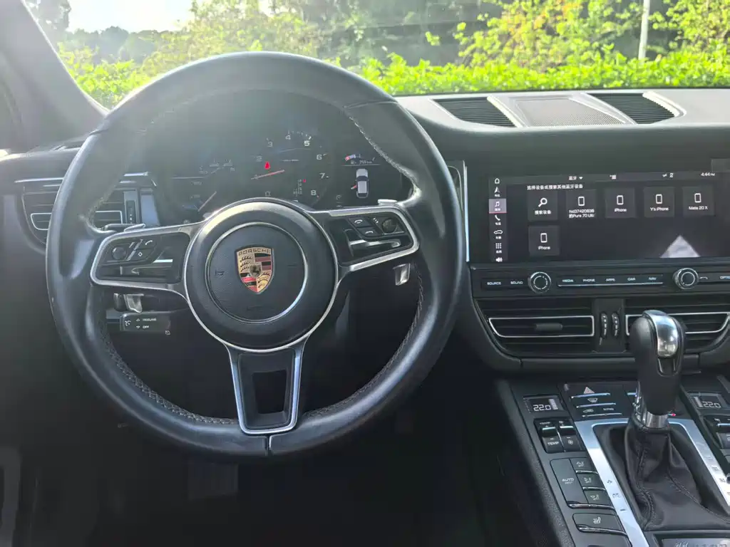 Porsche Macan — фото 6
