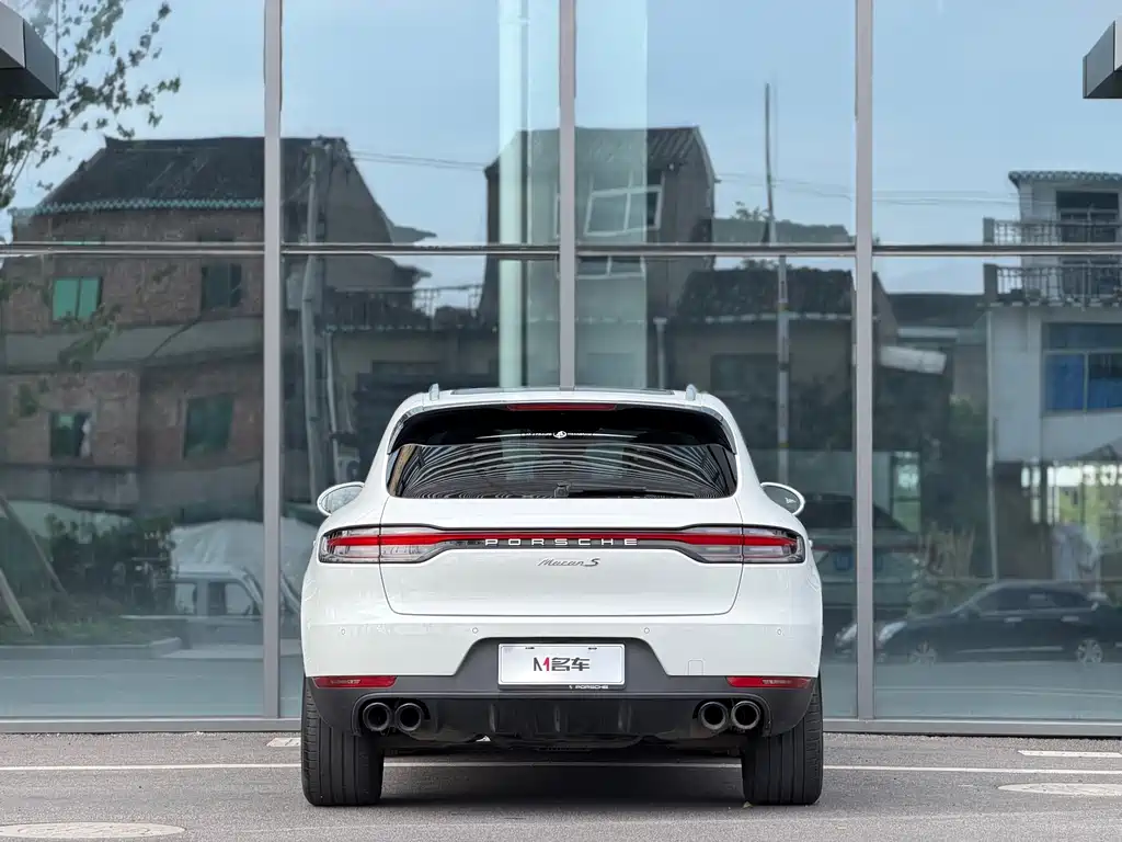 Porsche Macan — фото 4