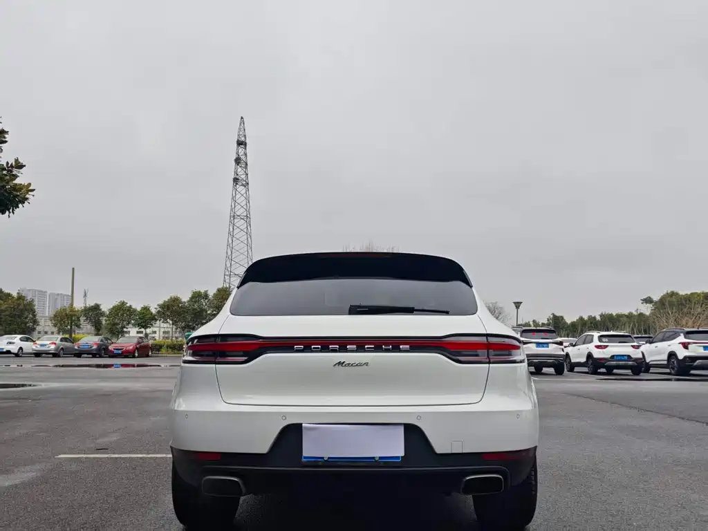 Porsche Macan — фото 4