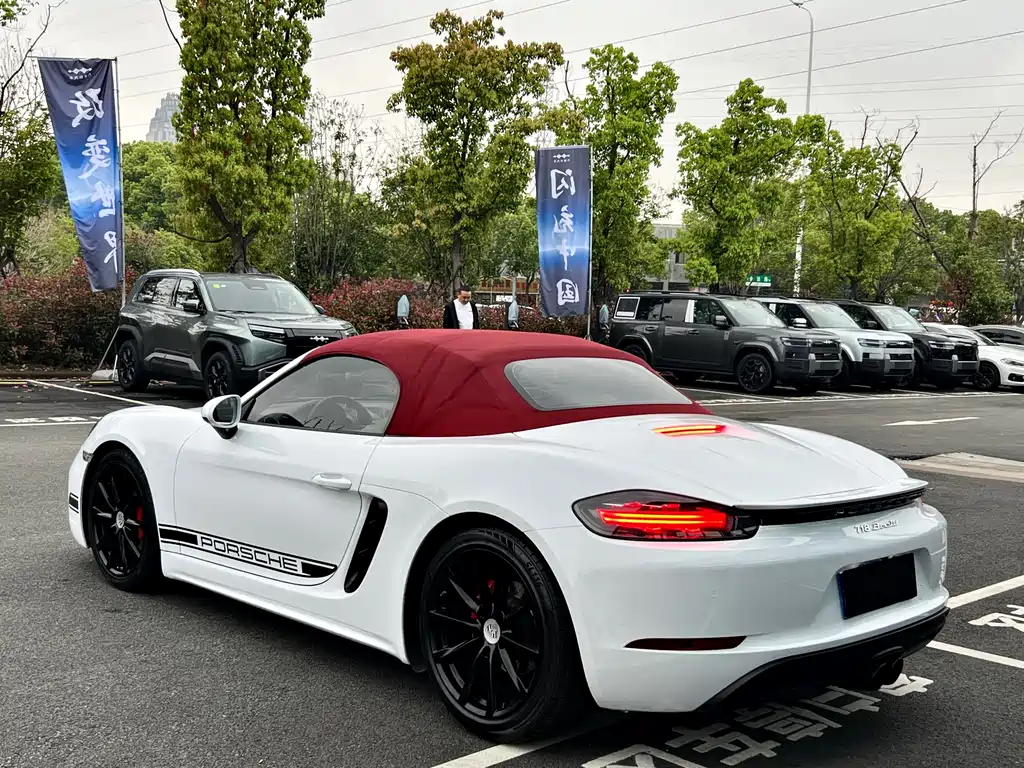 Porsche 718 — фото 10