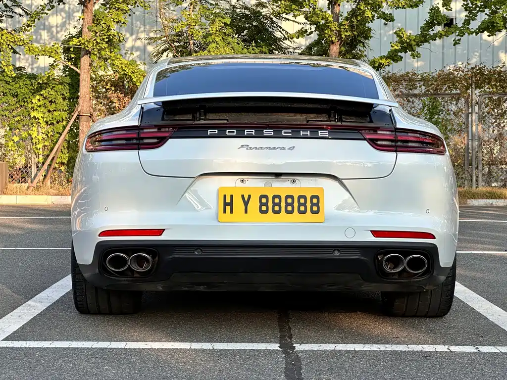 Porsche Panamera — фото 7