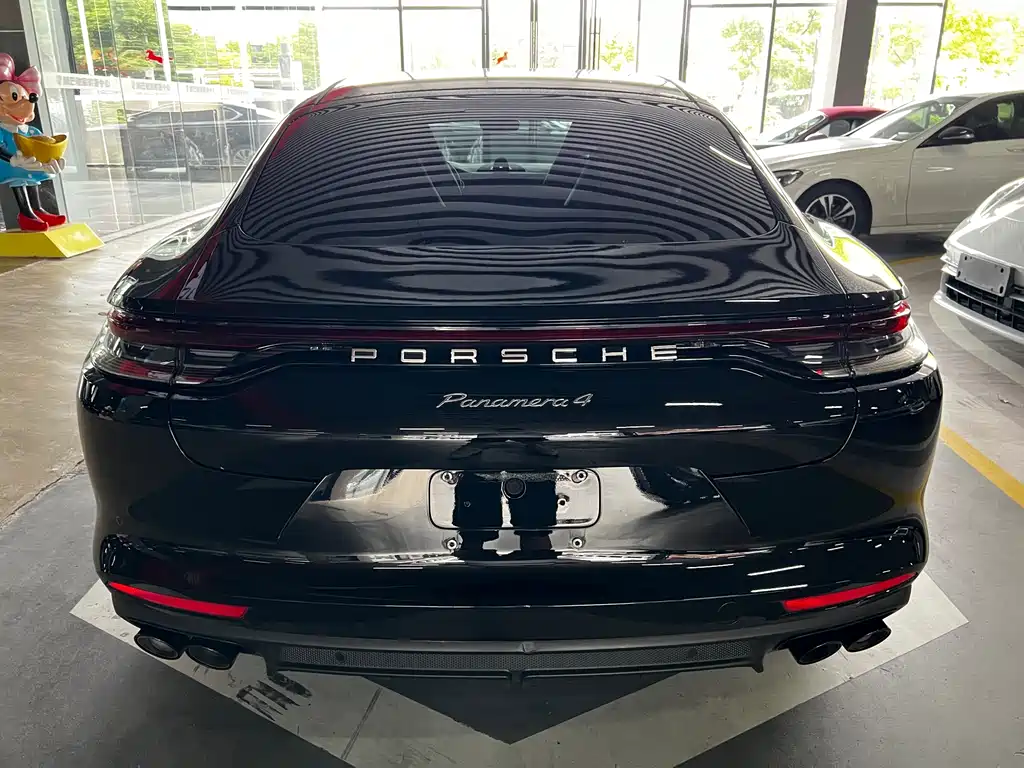 Porsche Panamera — фото 19