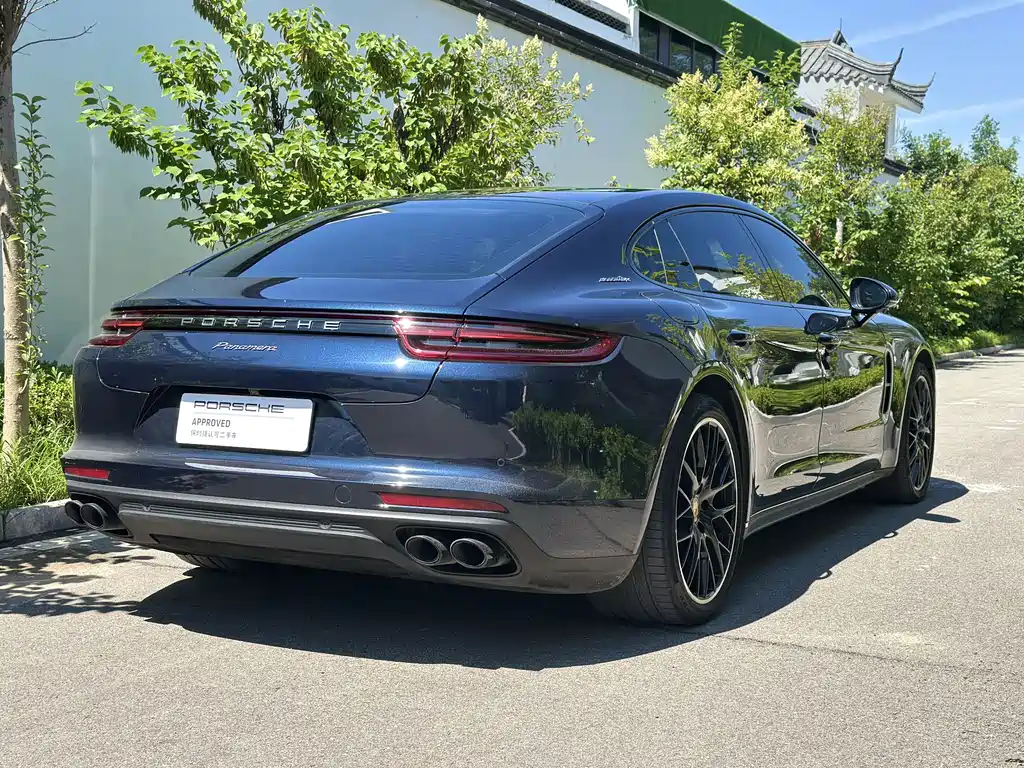 Porsche Panamera — фото 17