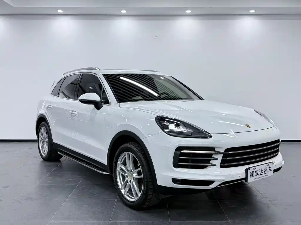 Porsche Cayenne — фото 2