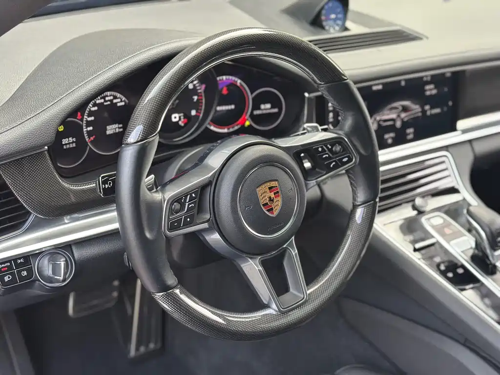 Porsche Panamera — фото 9