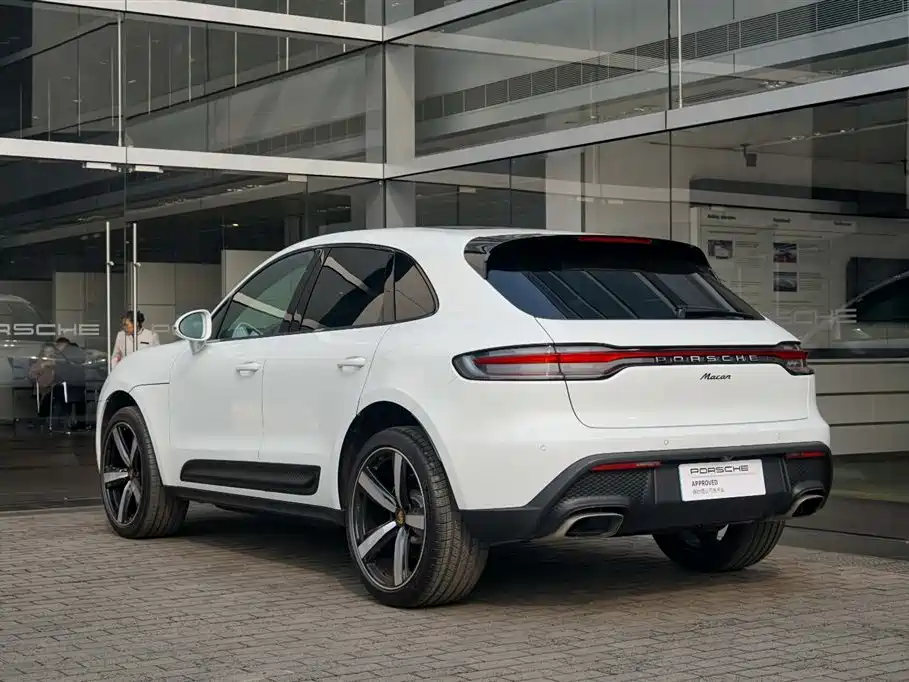 Porsche Macan — фото 3