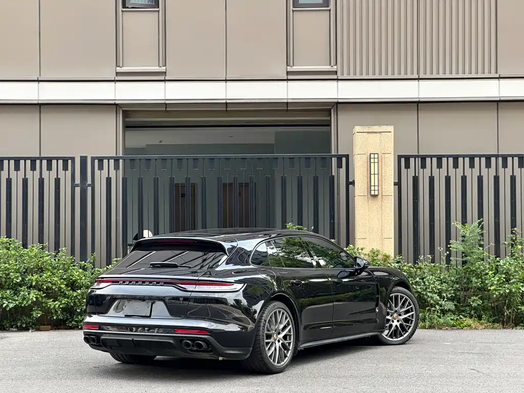 Porsche Panamera — фото 4