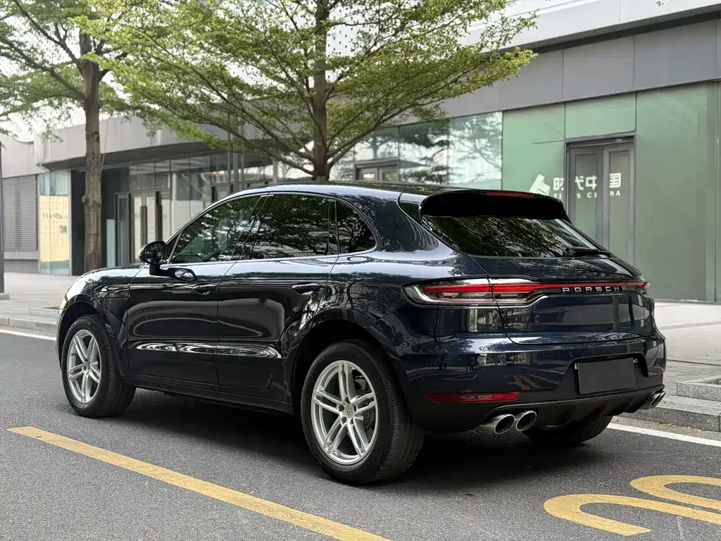 Porsche Macan — фото 6