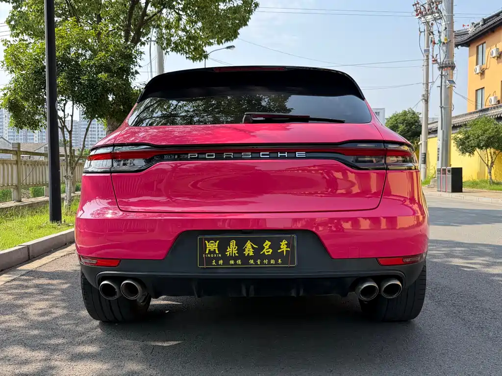 Porsche Macan — фото 15