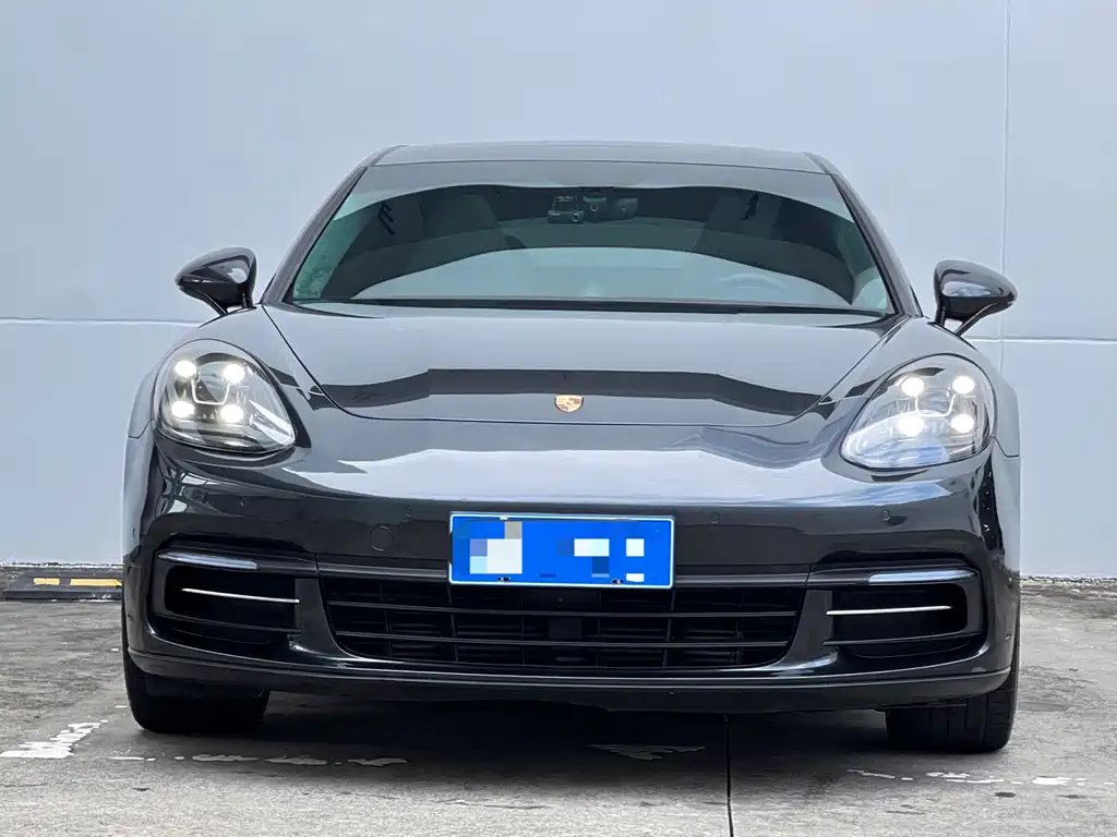 Porsche Panamera — фото 2