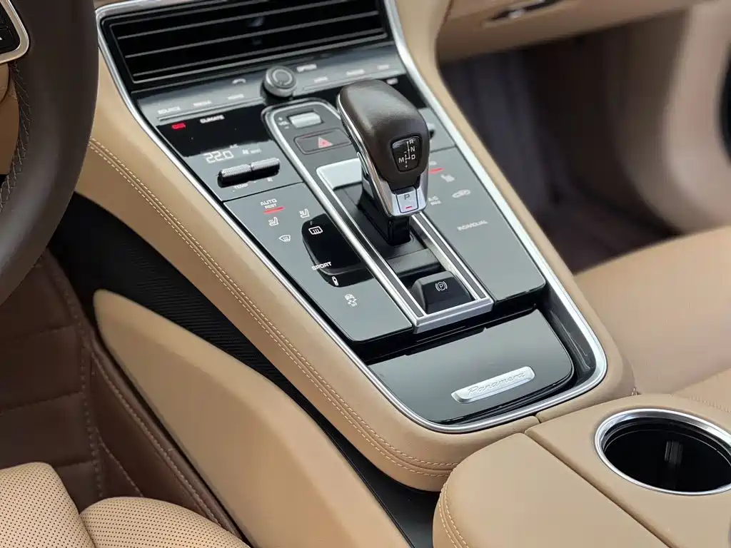 Porsche Panamera — фото 14