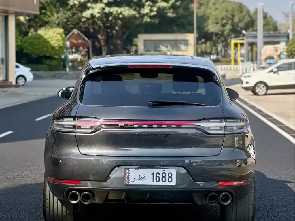 Porsche Macan — фото 5