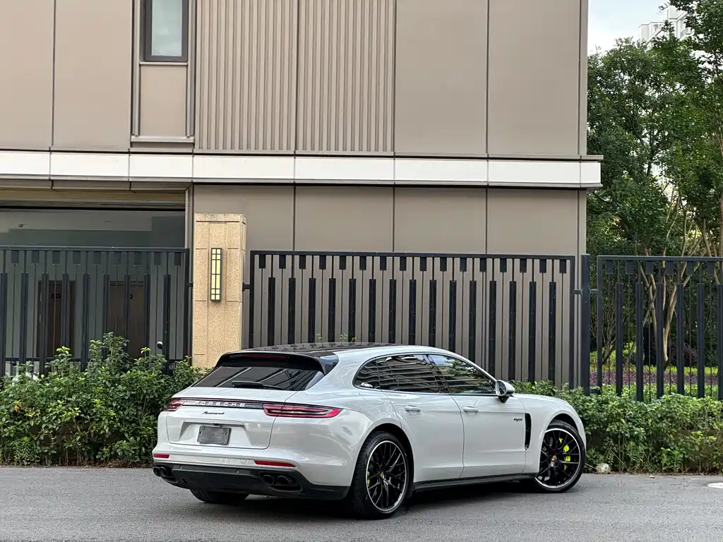 Porsche Panamera Hybrid — фото 4