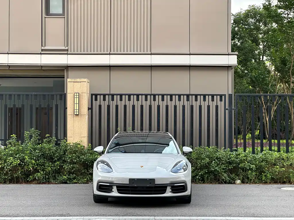 Porsche Panamera Hybrid — фото 5