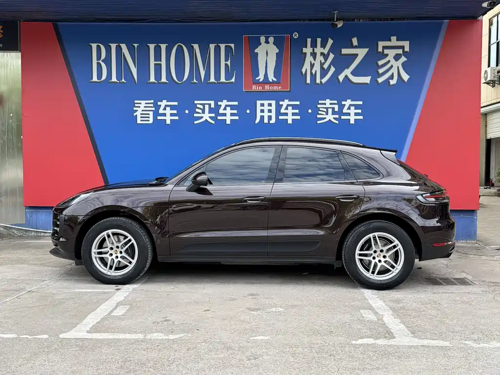 Porsche Macan — фото 40