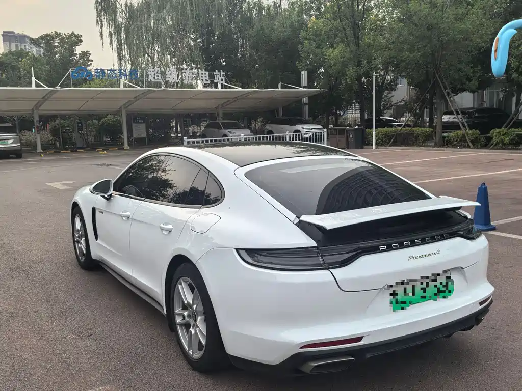 Porsche Panamera Hybrid — фото 7