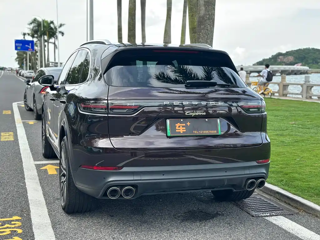 Porsche Cayenne Hybrid — фото 8