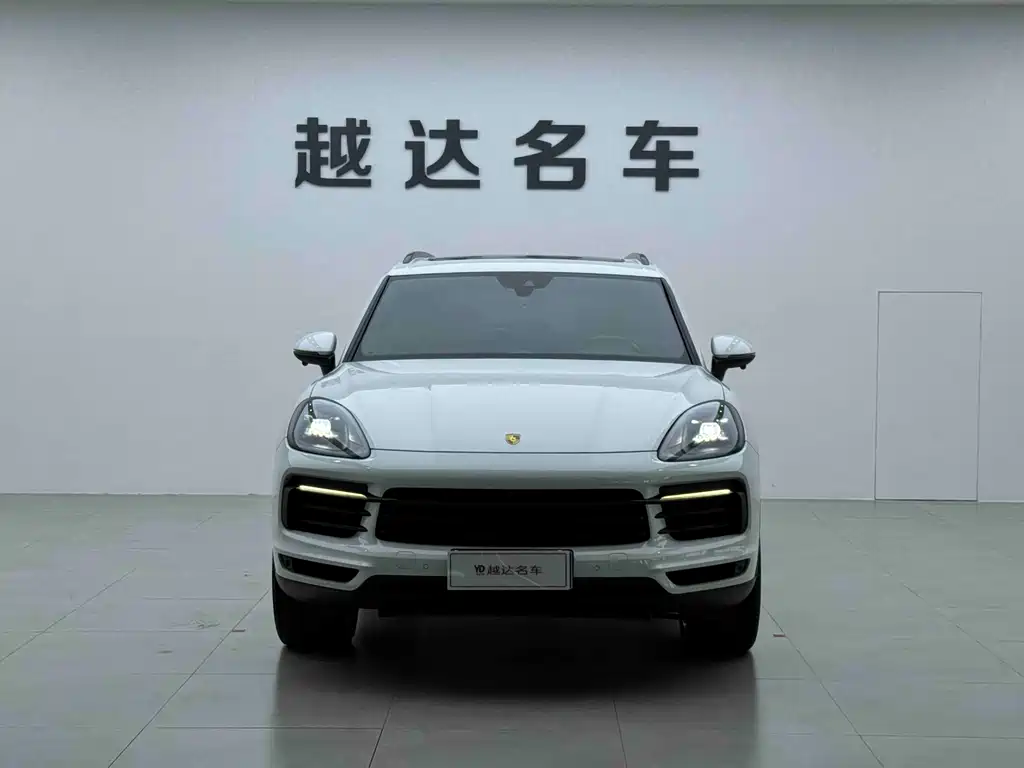 Porsche Cayenne — фото 2