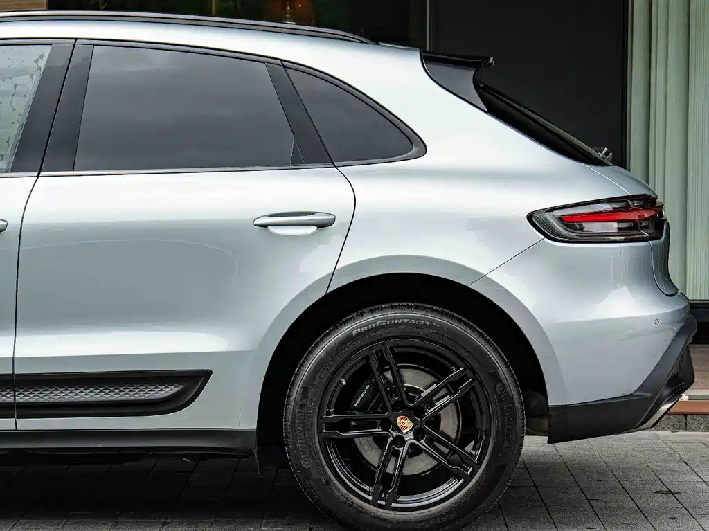 Porsche Macan — фото 5