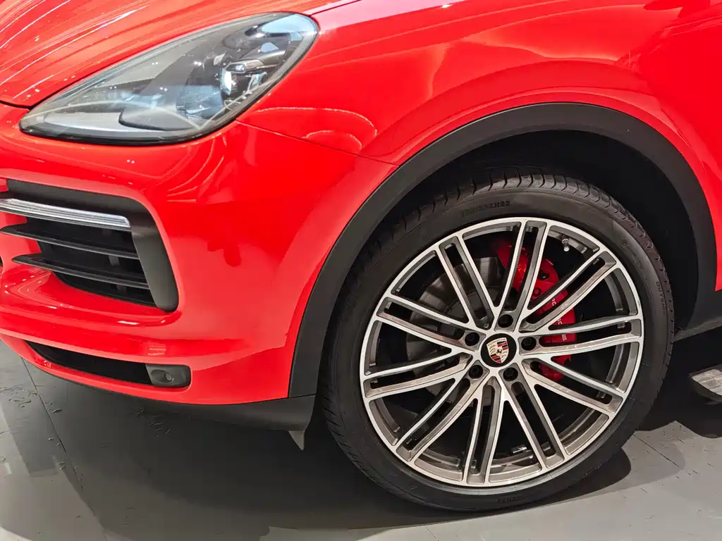 Porsche Cayenne — фото 3