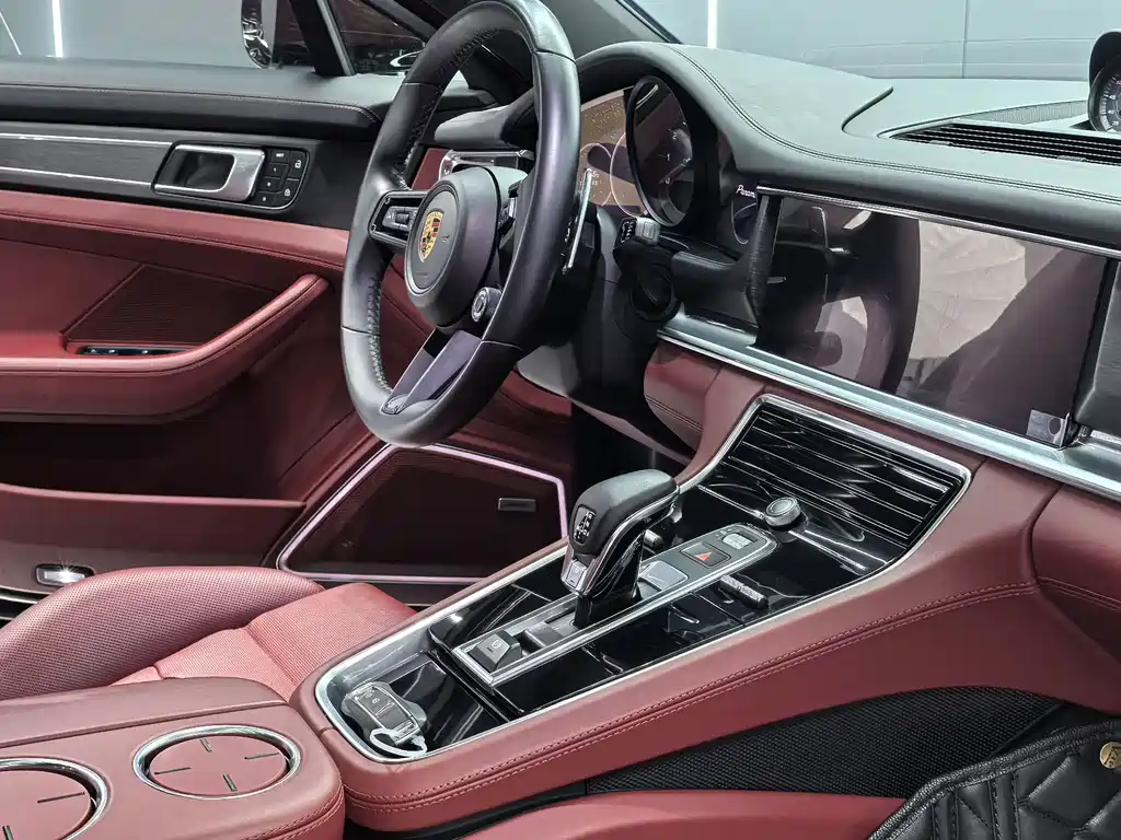 Porsche Panamera — фото 10