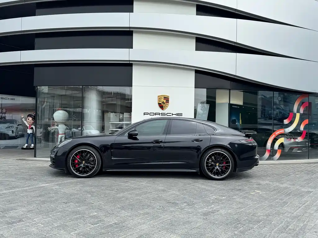 Porsche Panamera — фото 4