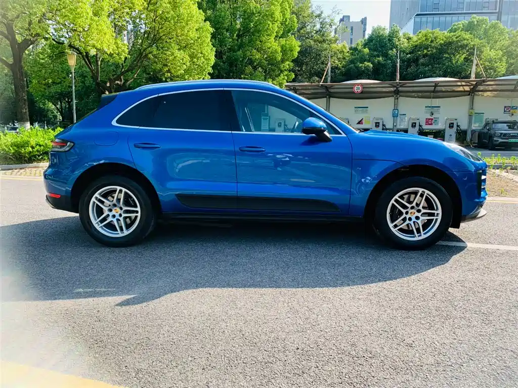 Porsche Macan — фото 6