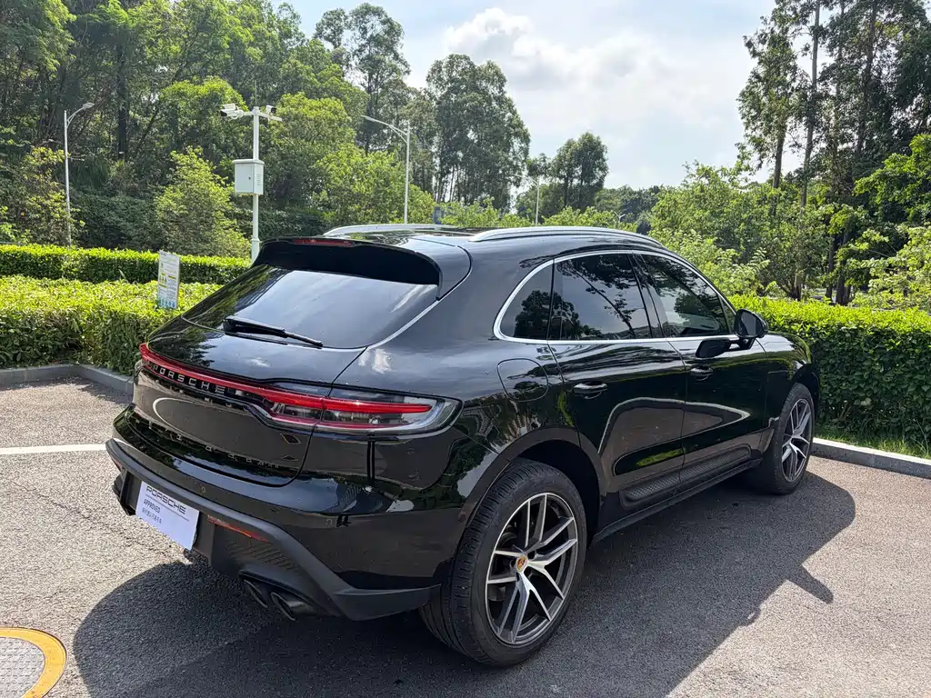 Porsche Macan — фото 6