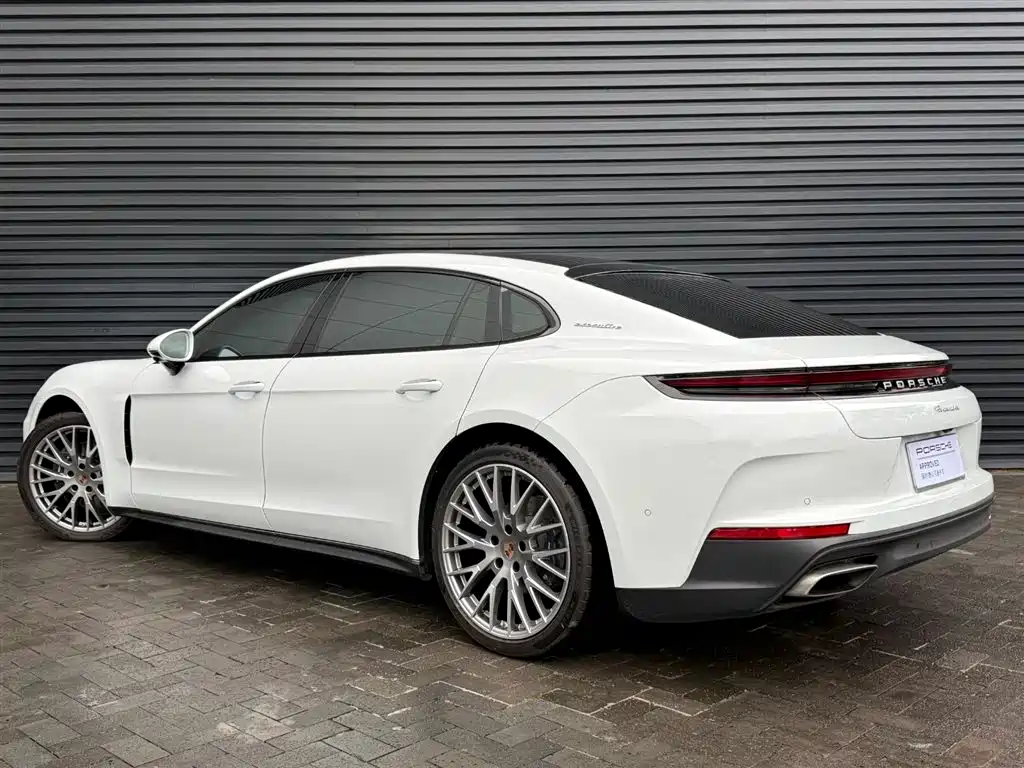 Porsche Panamera — фото 3