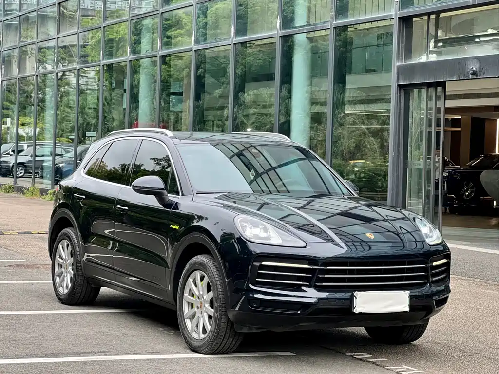 Porsche Cayenne Hybrid — фото 3