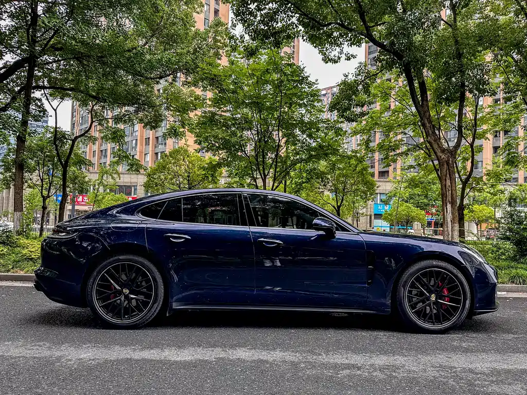 Porsche Panamera — фото 3