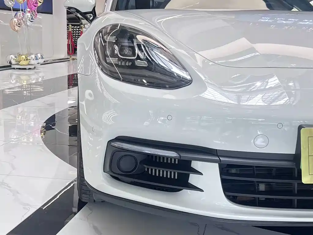 Porsche Panamera Hybrid — фото 8