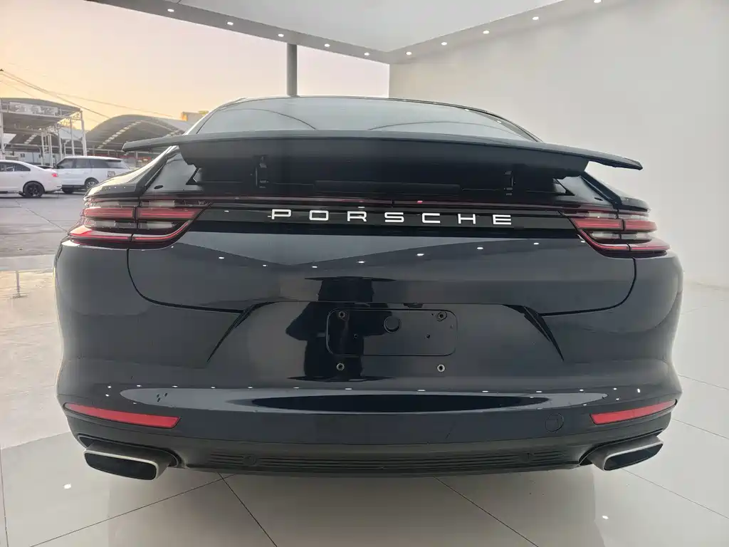 Porsche Panamera — фото 9