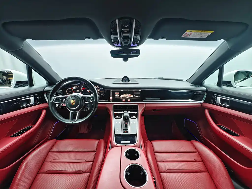 Porsche Panamera — фото 9