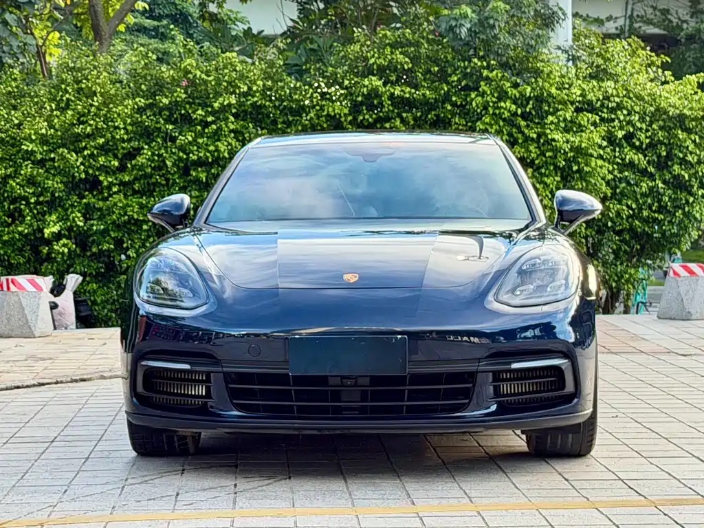 Porsche Panamera — фото 2
