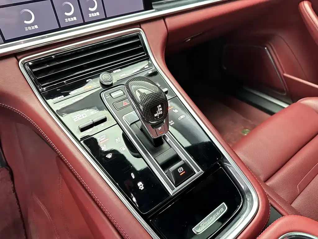 Porsche Panamera — фото 19