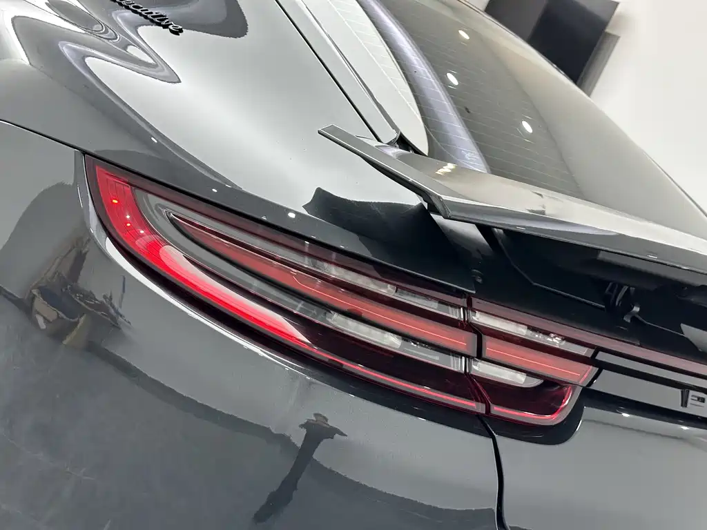 Porsche Panamera — фото 23