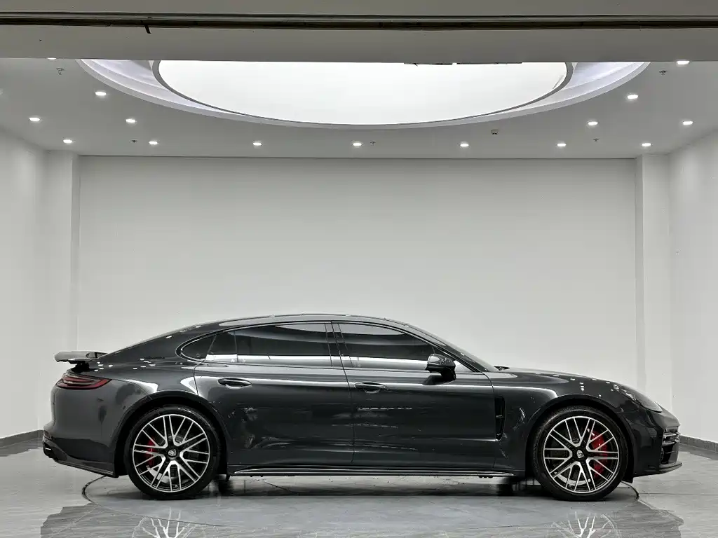 Porsche Panamera — фото 4
