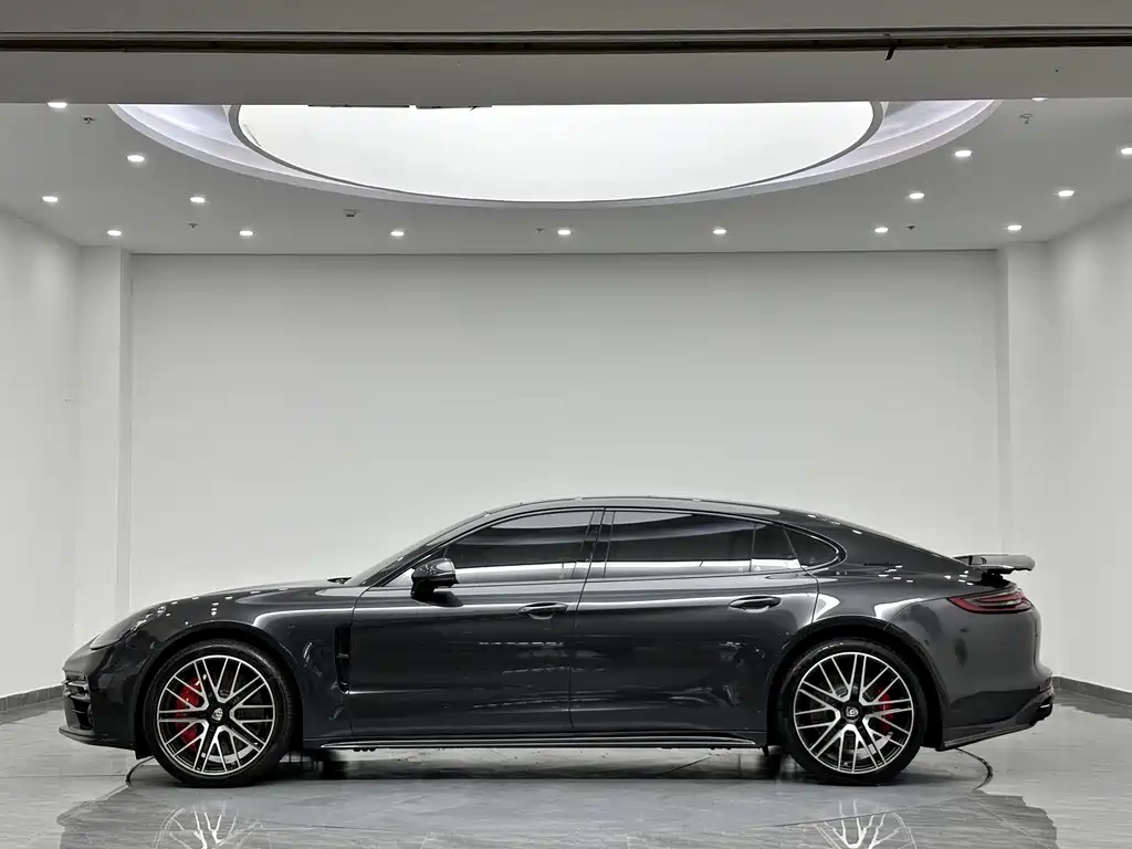 Porsche Panamera — фото 5