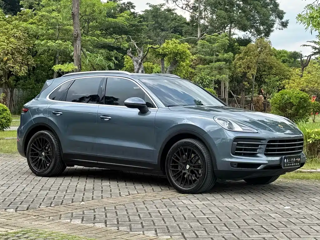 Porsche Cayenne — фото 3