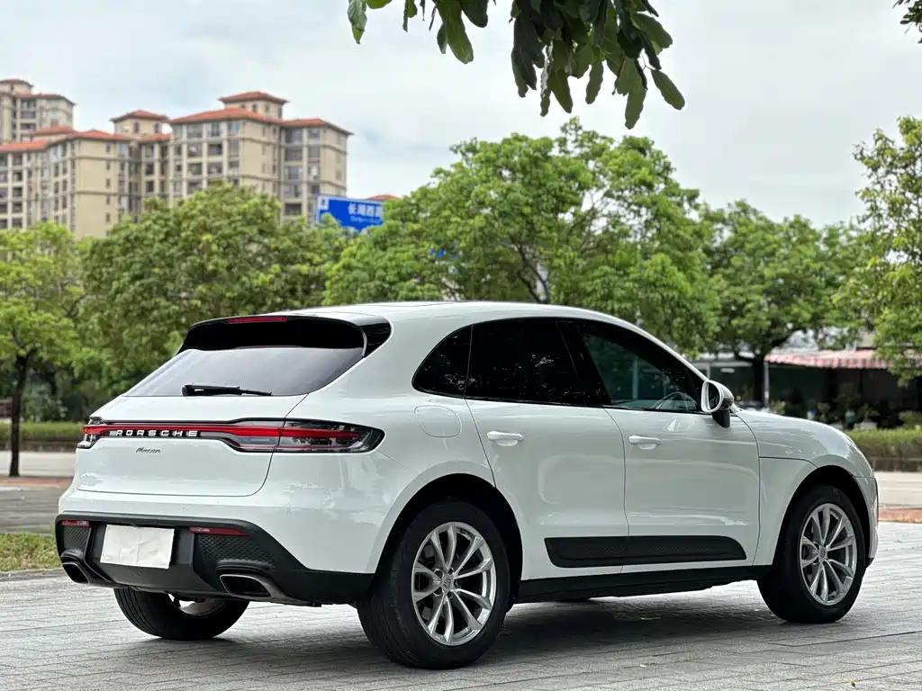 Porsche Macan — фото 6