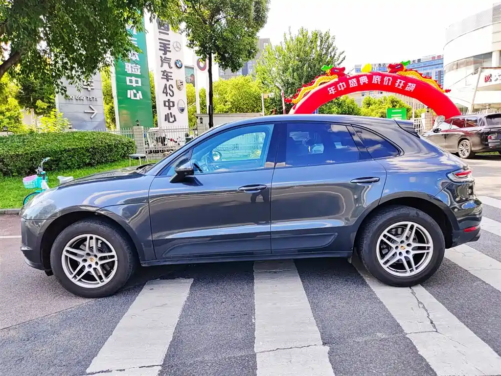 Porsche Macan — фото 3